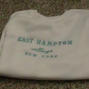 East Hampton embroidered crewneck